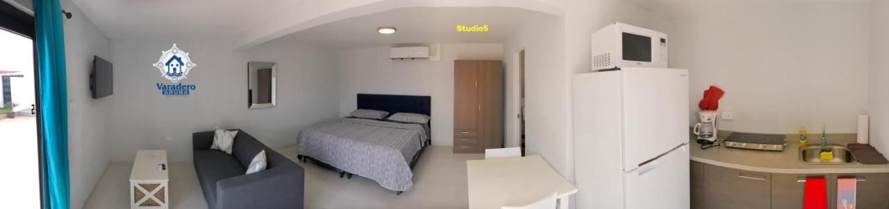 Varadero Marina Airport Guests Rooms Oranjestad Eksteriør billede